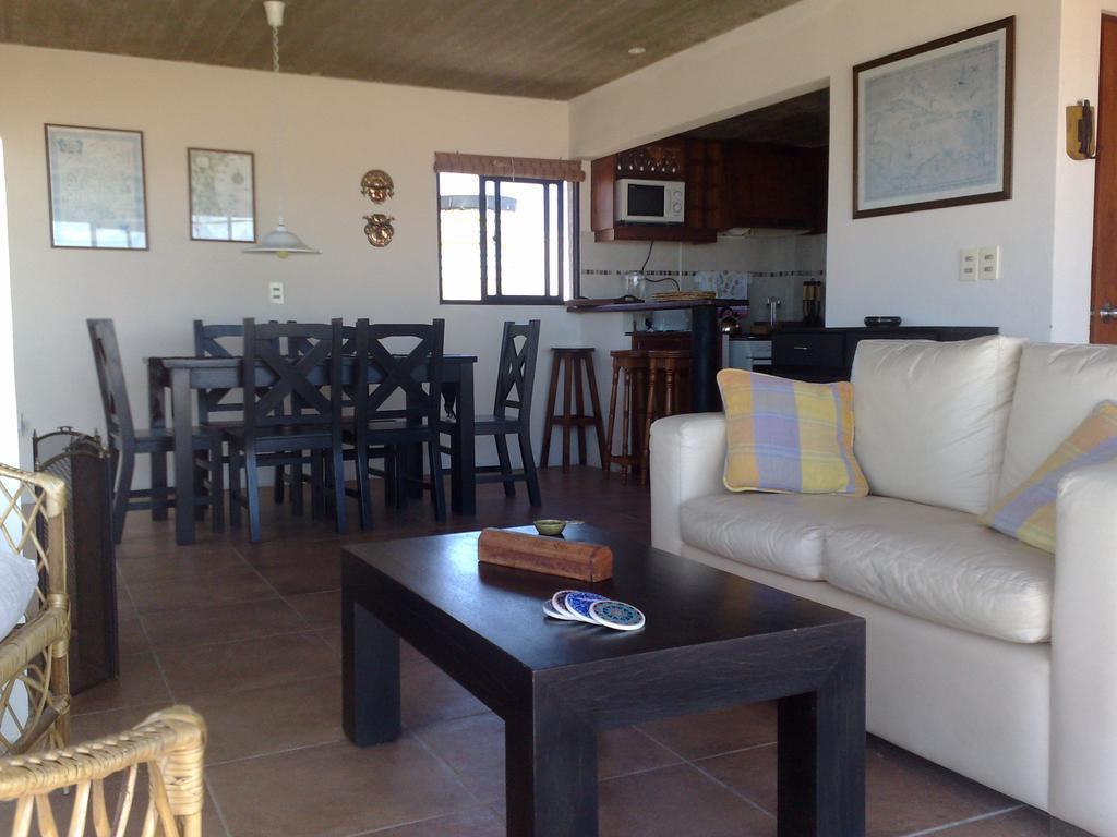 Lobos De Mar Villa Punta Del Diablo Buitenkant foto